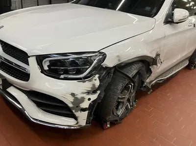 2020 Mercedes-Benz GLC 300 VIN: