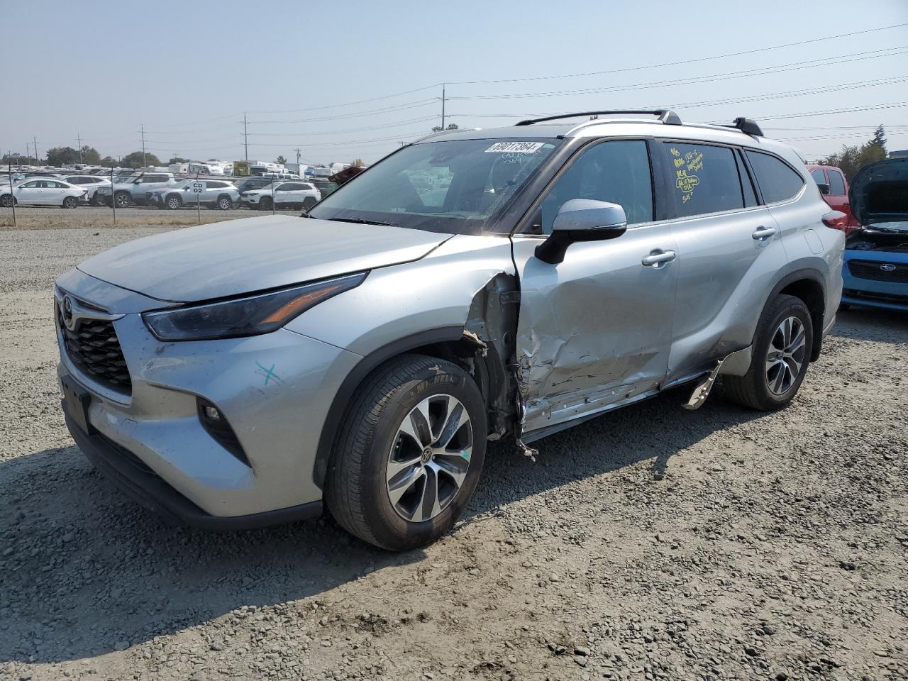2022 TOYOTA HIGHLANDER XLE VIN:5TDGZRBH9NS595107