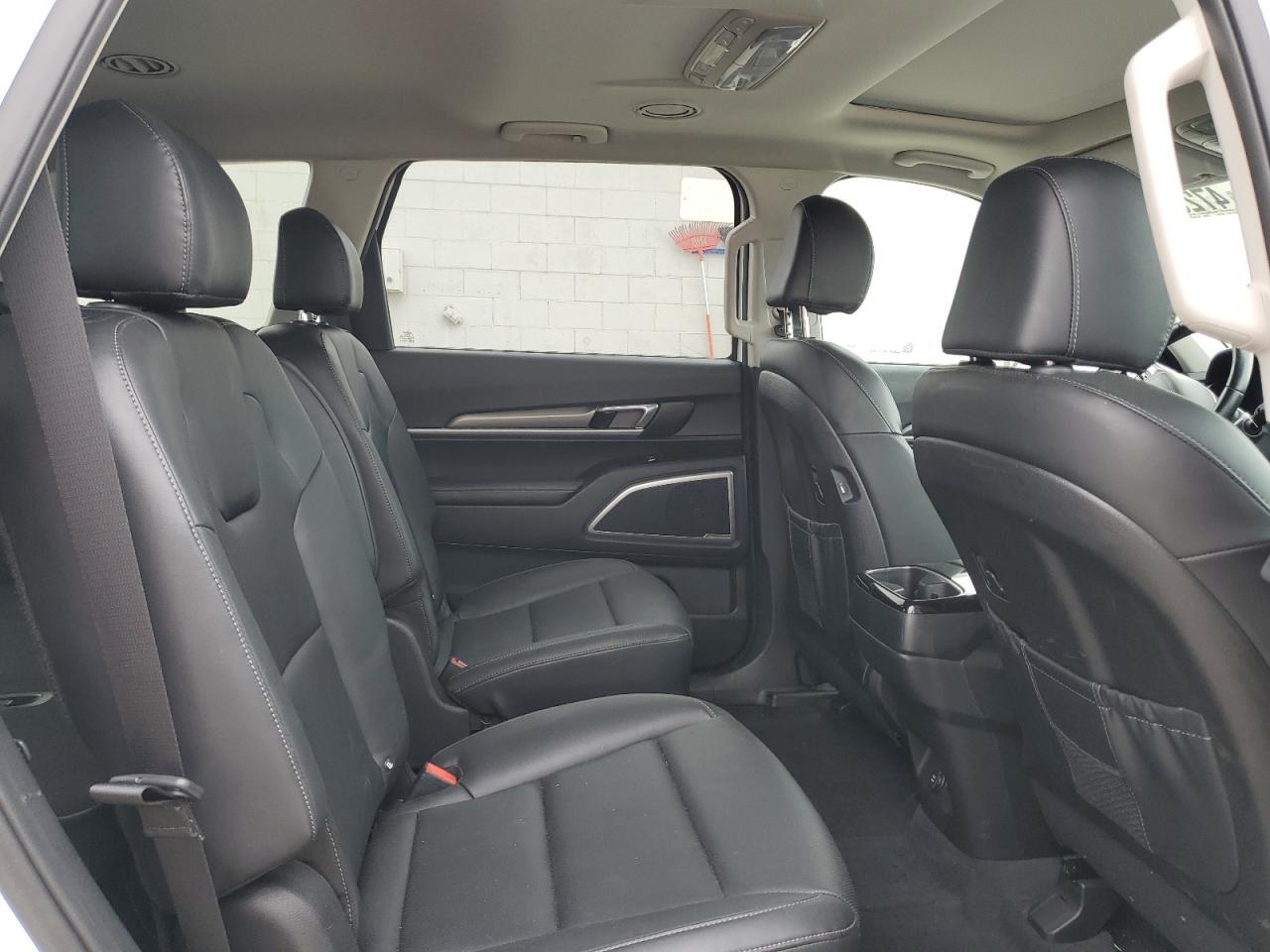 2022 KIA TELLURIDE S VIN:5XYP64HC8NG278102