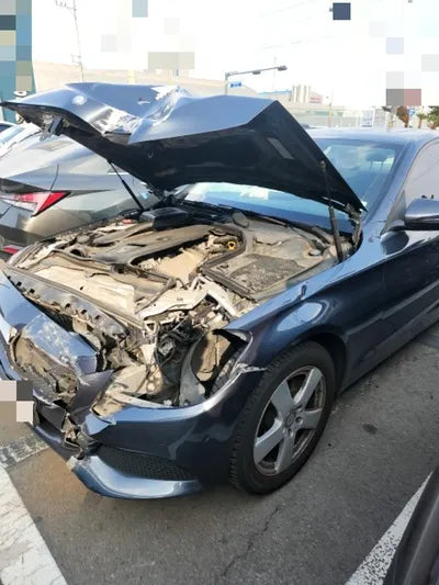 2015 Mercedes-Benz C 200 VIN: