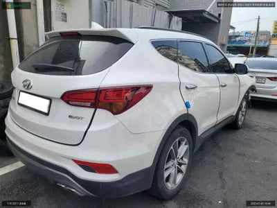 2016 Hyundai Santa FE KMHSW81UBGU663077 VIN:KMHSW81UBGU663077