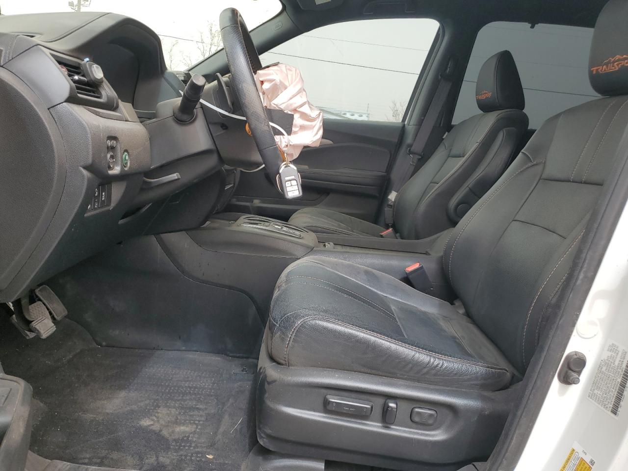 2022 HONDA PASSPORT TRAIL SPORT VIN:5FNYF8H67NB008548