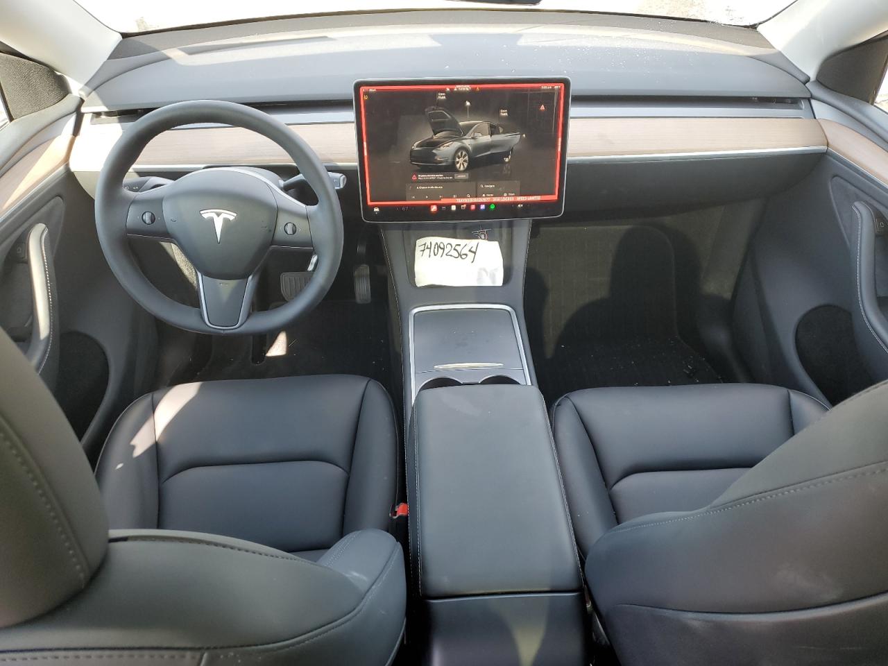 2024 TESLA MODEL Y  VIN:7SAYGDEE1RA241977