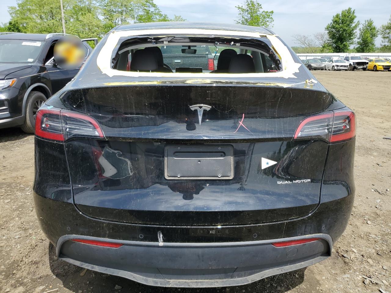 2022 TESLA MODEL Y  VIN:7SAYGDEE5NF321246