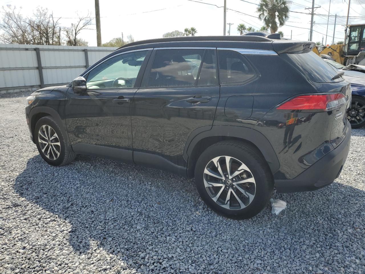 2024 TOYOTA COROLLA CROSS XLE VIN:7MUEAABG7RV081372