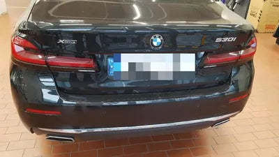 2022 BMW 5 Series VIN: