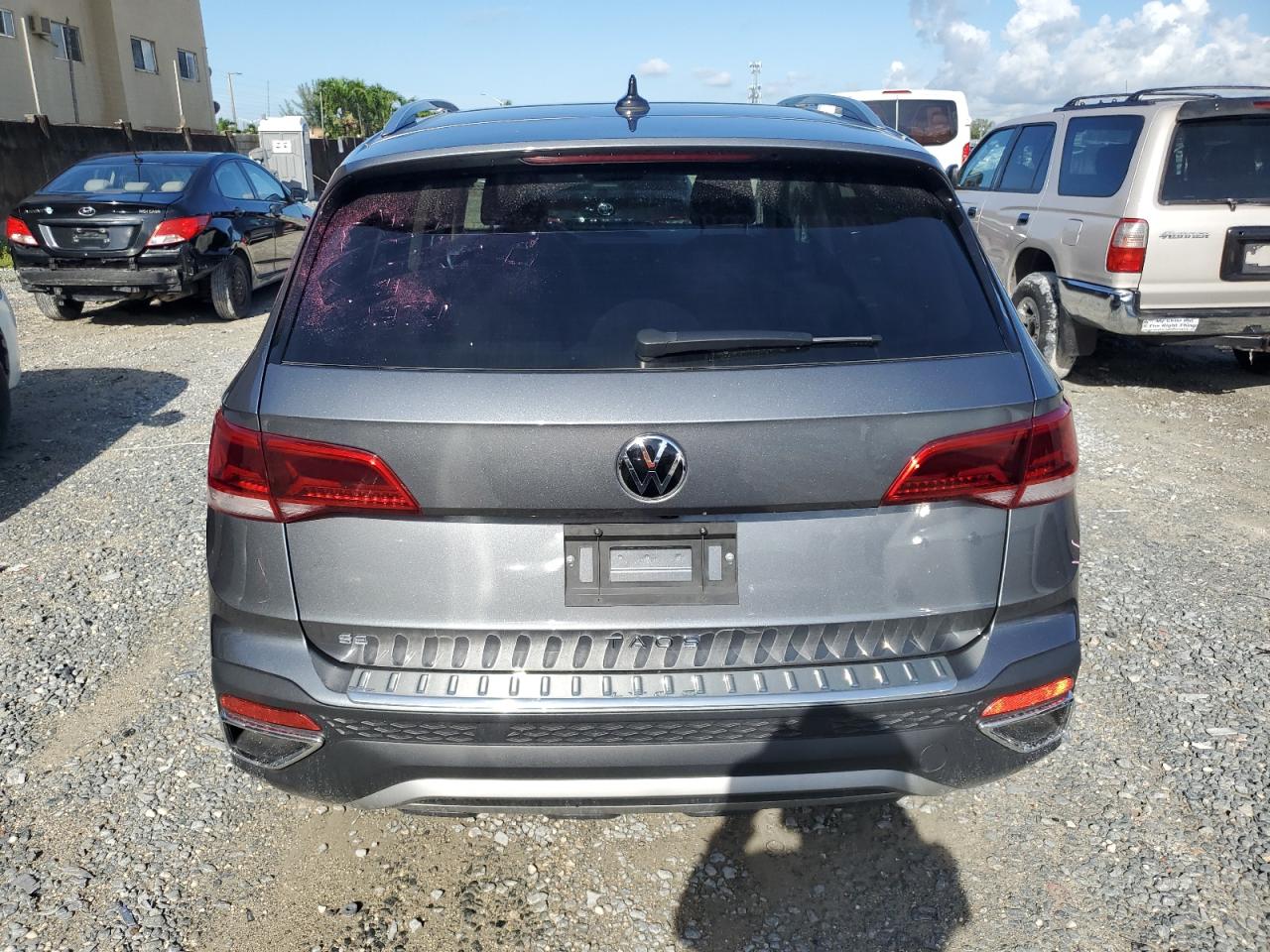 2024 VOLKSWAGEN TAOS SE VIN:3VVEX7B26RM044962