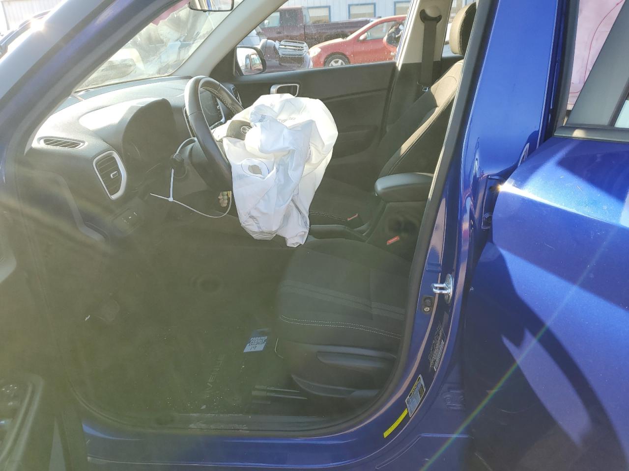 2022 HYUNDAI VENUE SEL VIN:KMHRC8A38NU137141