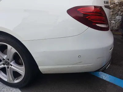 2018 Mercedes-Benz E 200 WDDZF4CB1JA420460 VIN:WDDZF4CB1JA420460