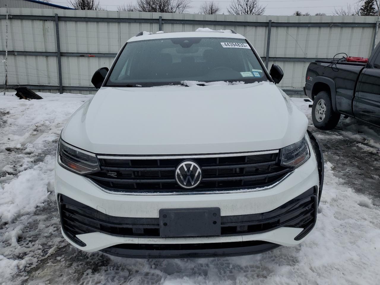 2022 VOLKSWAGEN TIGUAN SE R-LINE BLACK VIN:3VV8B7AX5NM039643
