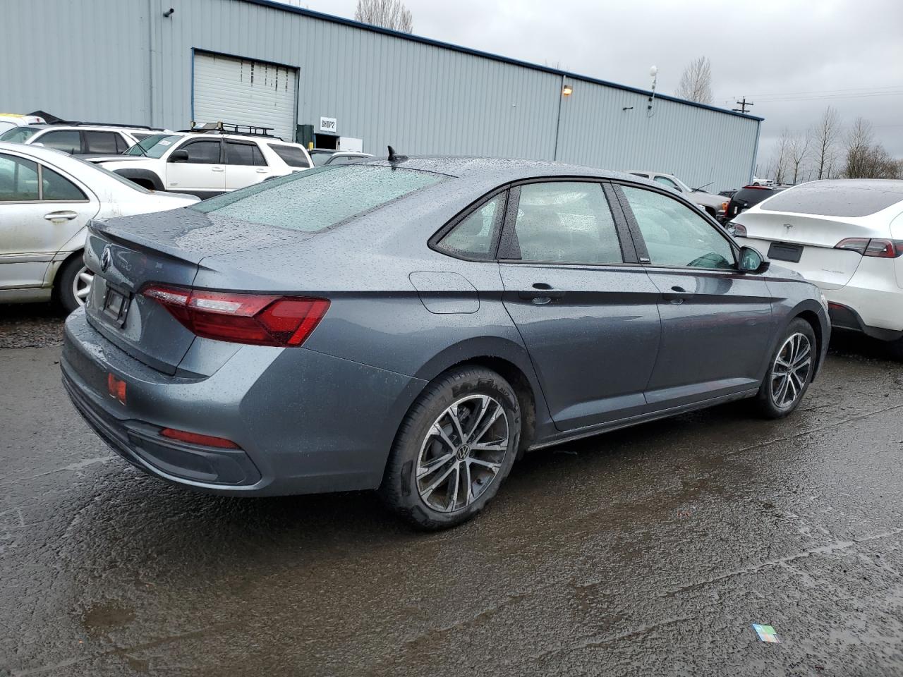 2024 VOLKSWAGEN JETTA SPORT VIN:3VWBM7BU2RM063520