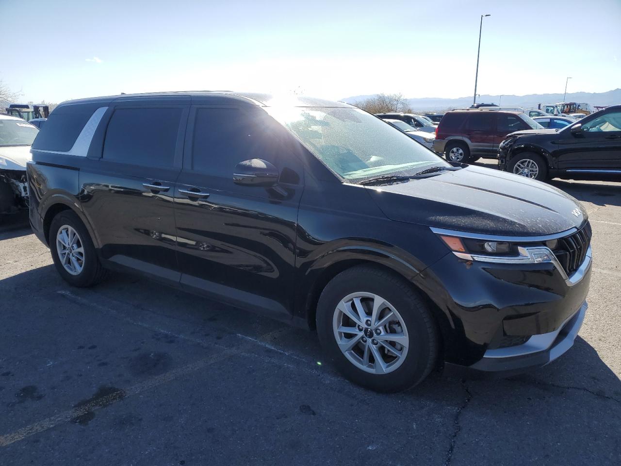 2022 KIA CARNIVAL LX VIN:KNDNB4H39N6158105