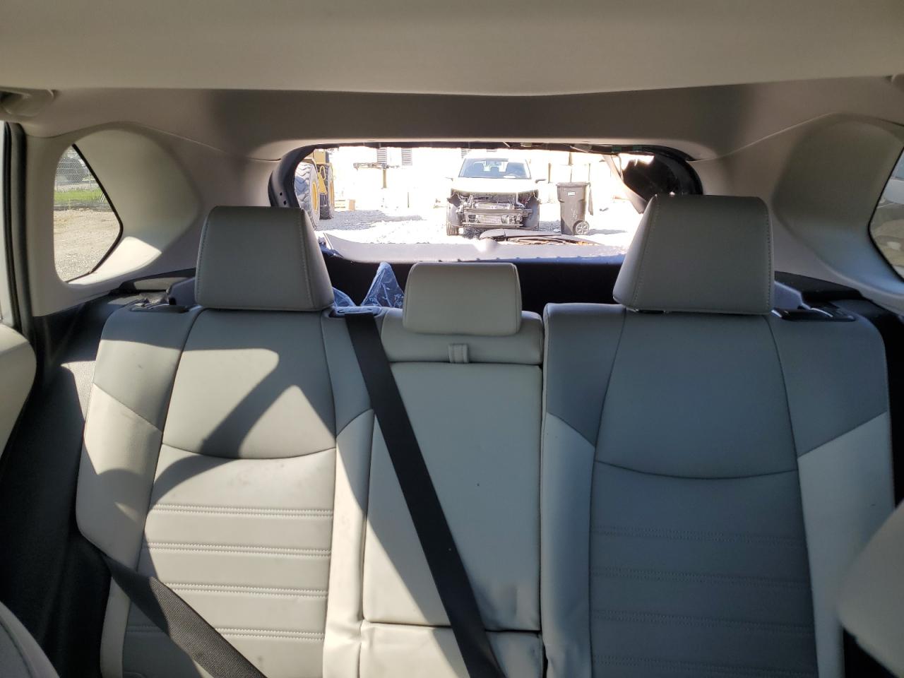 2022 TOYOTA RAV4 XLE PREMIUM VIN:2T3C1RFV6NW227651