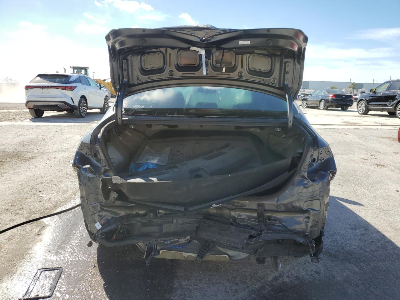 2024 KIA FORTE LX VIN:3KPF24AD5RE713879