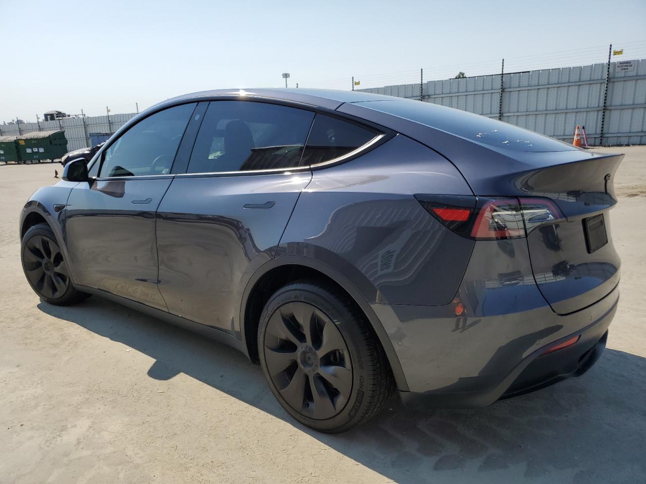 2022 TESLA MODEL Y  VIN:7SAYGDEE8NF348991