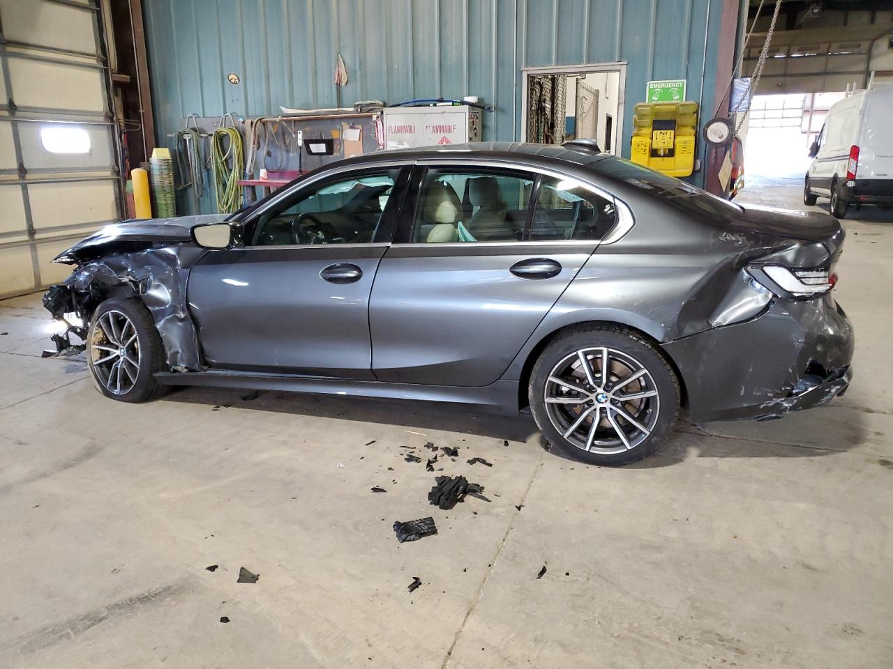 2022 BMW 330XI  VIN:3MW5R7J03N8C69445