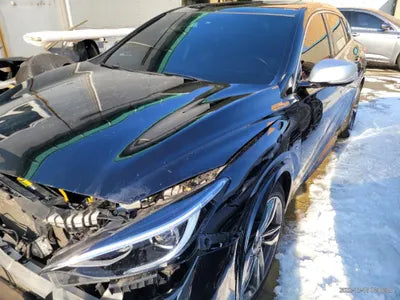 2017 Infiniti Q30 VIN: