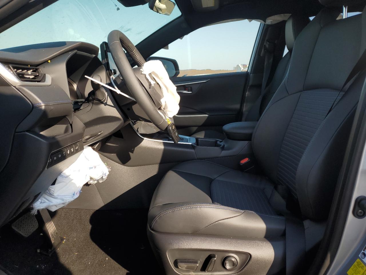 2024 TOYOTA RAV4 XSE VIN:JTME6RFV5RJ058611