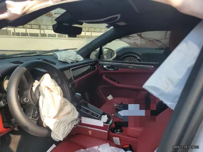 2023 Porsche Macan VIN:
