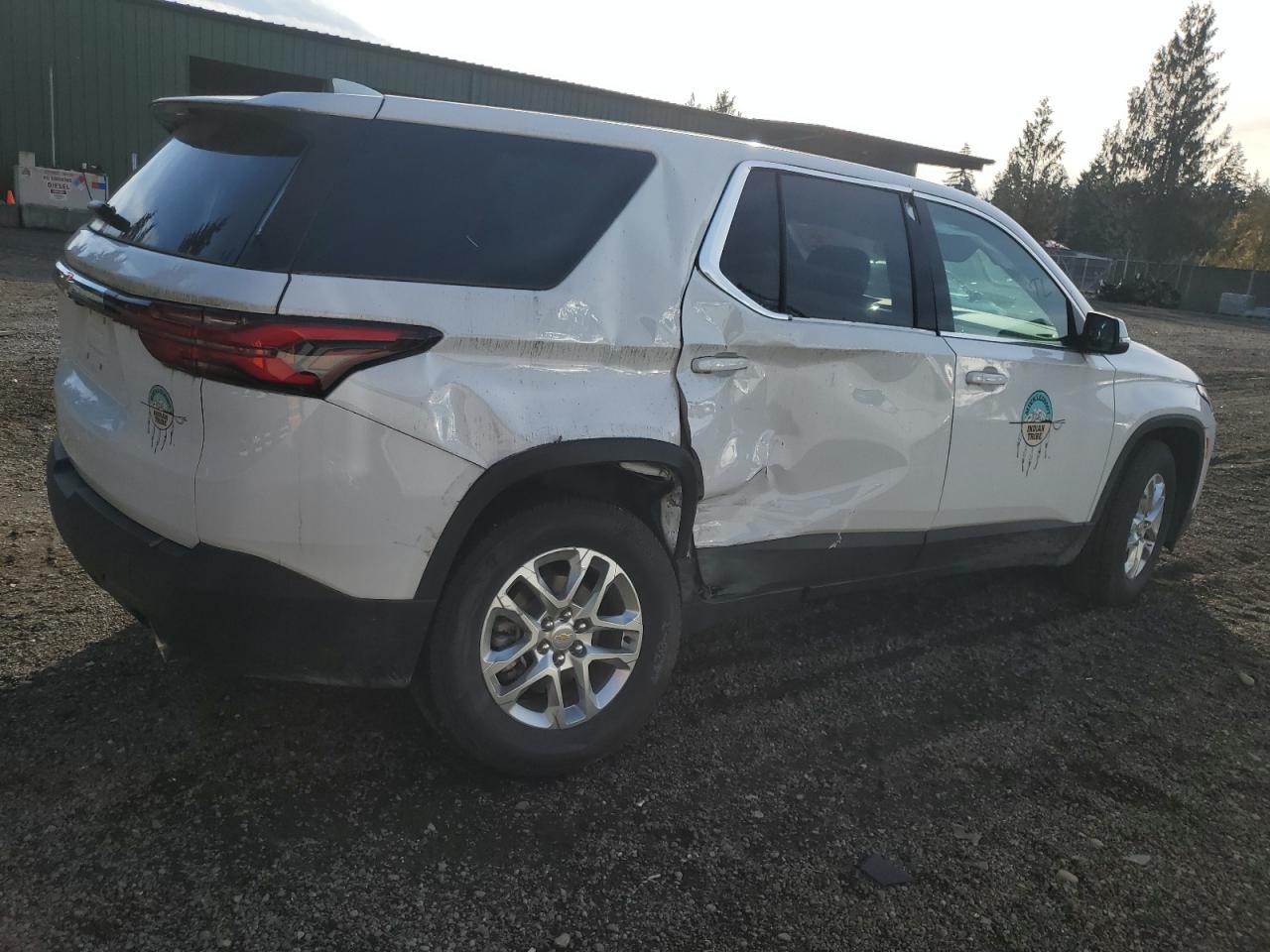 2023 CHEVROLET TRAVERSE LS VIN:1GNEVLKW1PJ224447