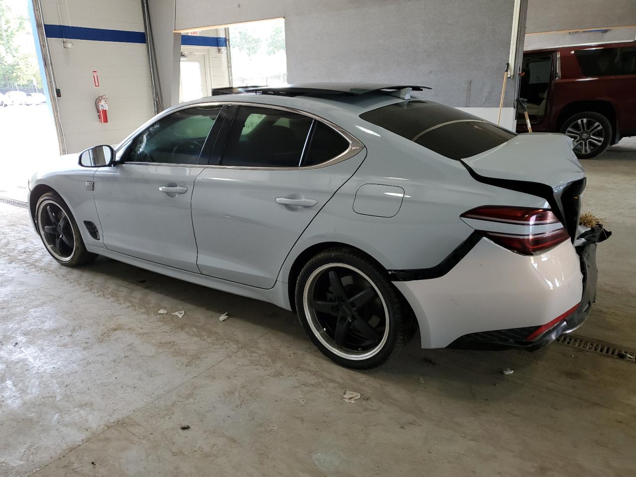 2022 GENESIS G70 BASE VIN:KMTG34TA5NU098171