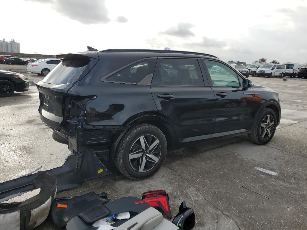 2023 KIA SORENTO S VIN:5XYRL4LC6PG169696