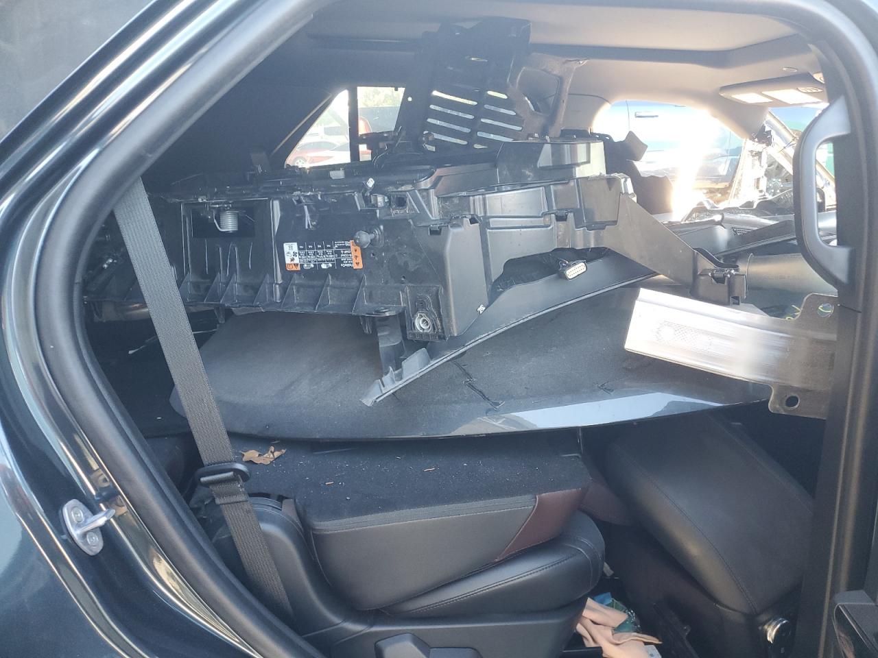 2024 FORD EXPLORER PLATINUM VIN:1FM5K8HC0RGA18446