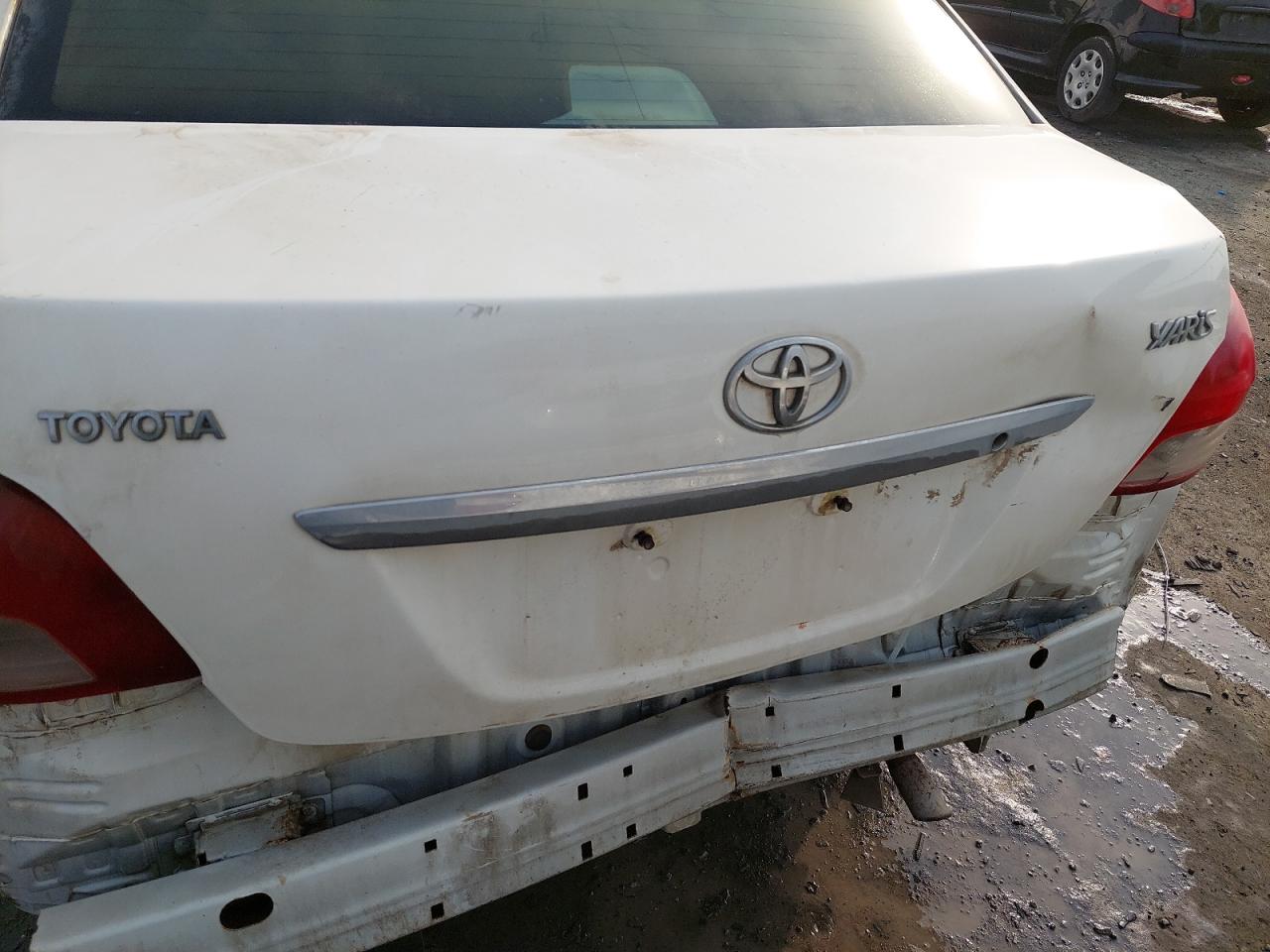 2008 TOYOTA YARIS VIN:JTDBW923881******