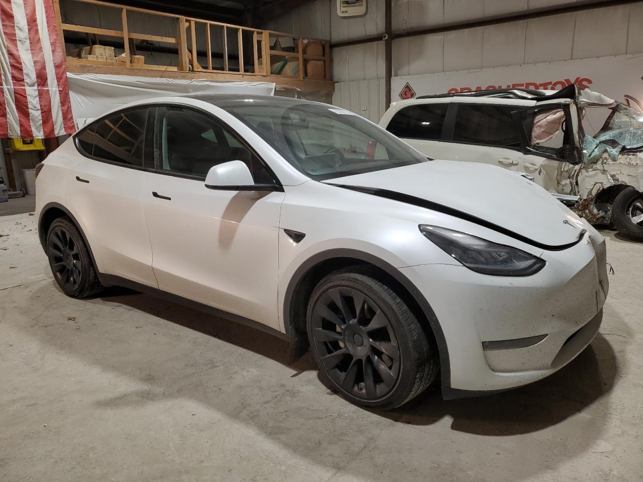 2023 TESLA MODEL Y  VIN:7SAYGDEEXPA097732