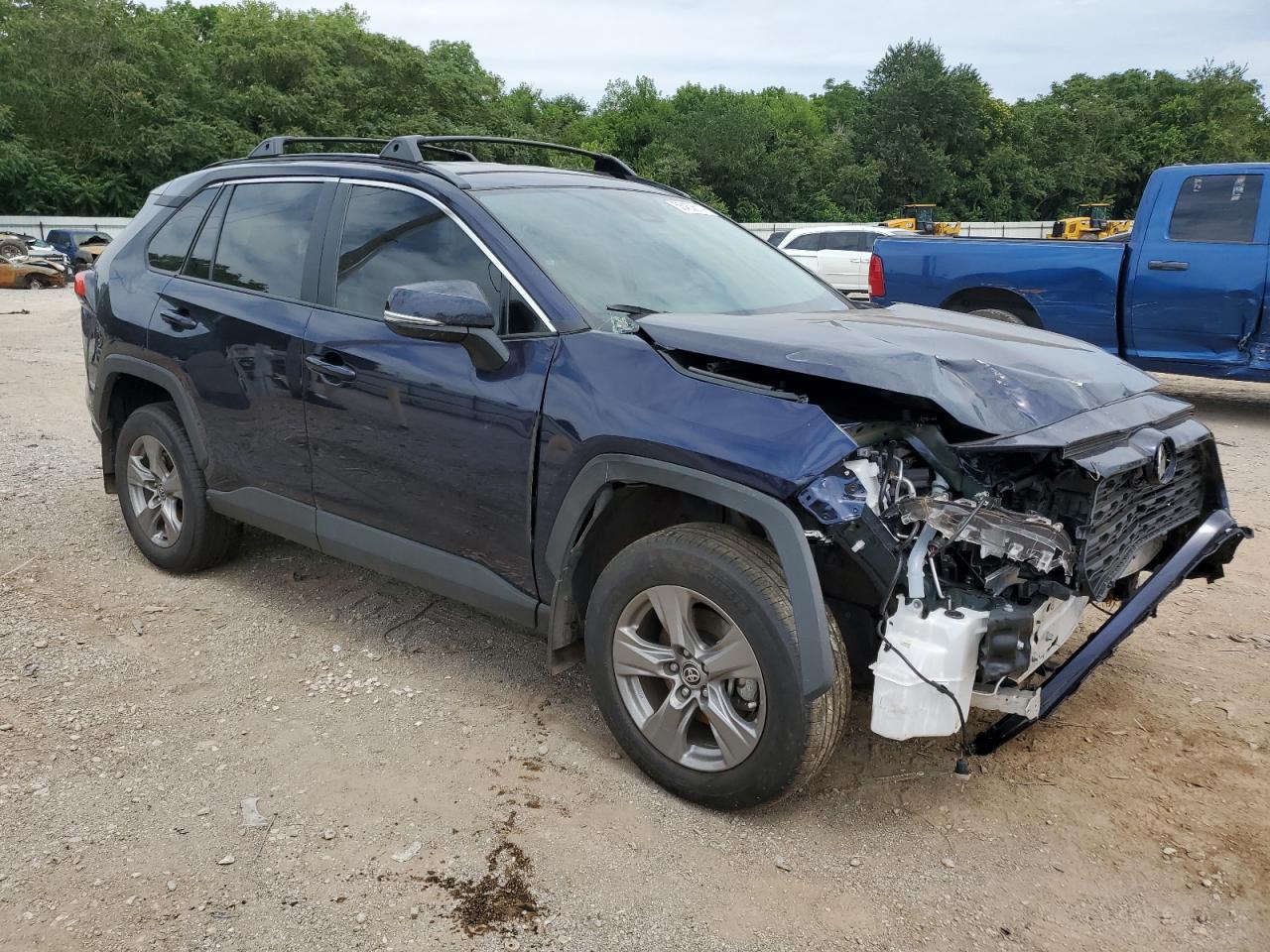 2023 TOYOTA RAV4 XLE VIN:2T3W1RFV4PW295320