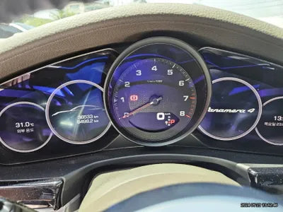 2020 Porsche Panamera VIN: