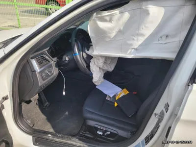 2017 BMW 320 WBA8C9104HA000938 VIN:WBA8C9104HA000938