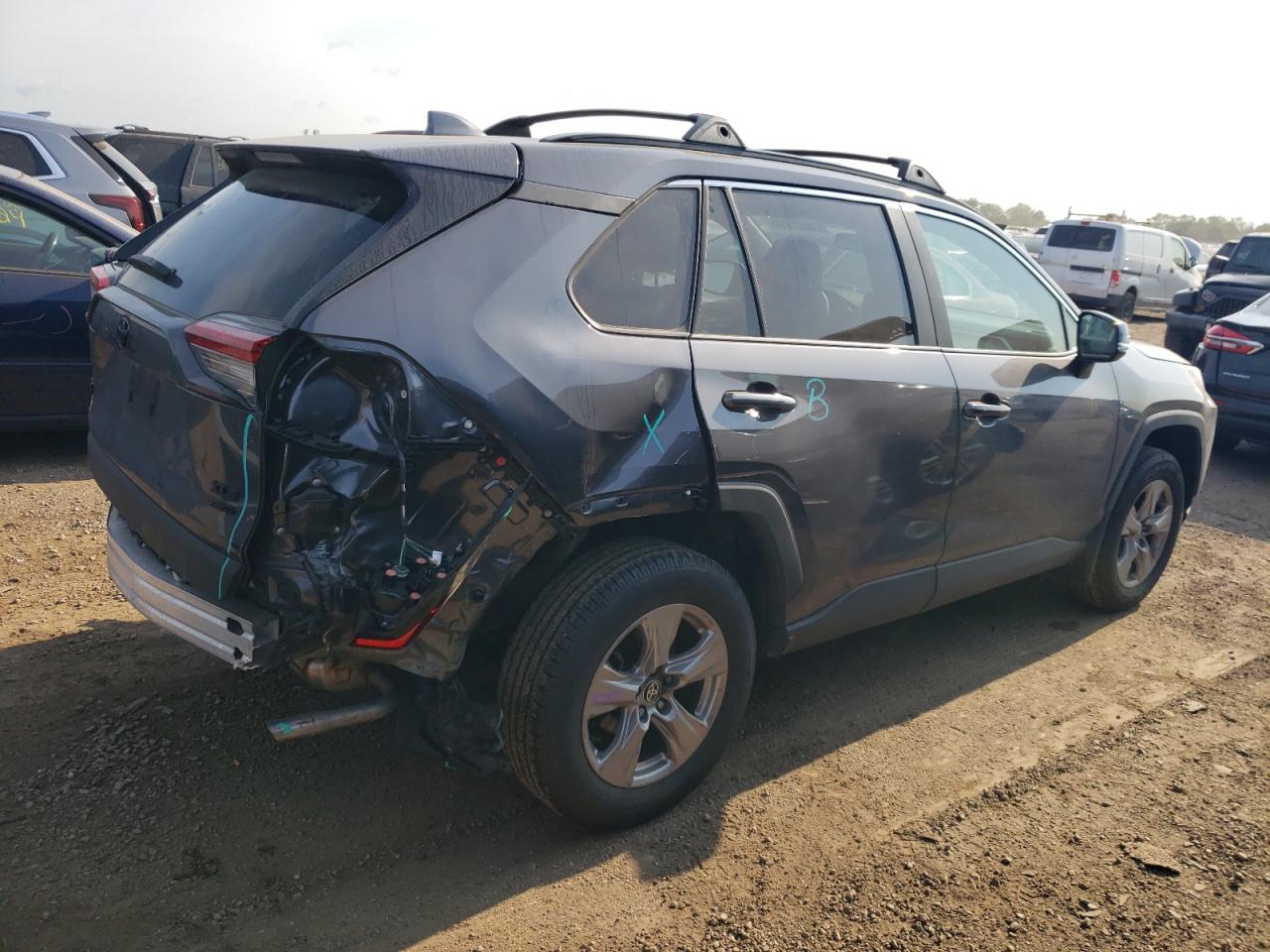 2023 TOYOTA RAV4 XLE VIN:2T3P1RFV1PC385742