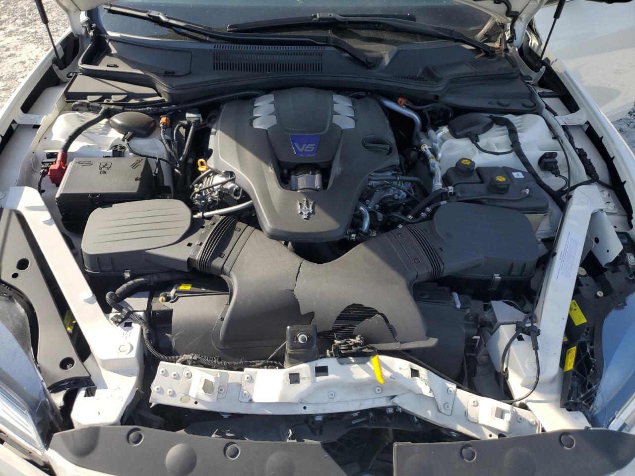 2022 MASERATI QUATTROPORTE MODENA VIN:ZAM56YPM0N1388419