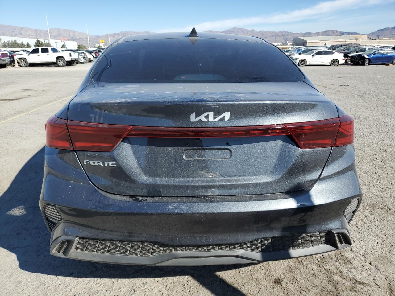 2022 KIA FORTE FE VIN:3KPF24AD9NE436423