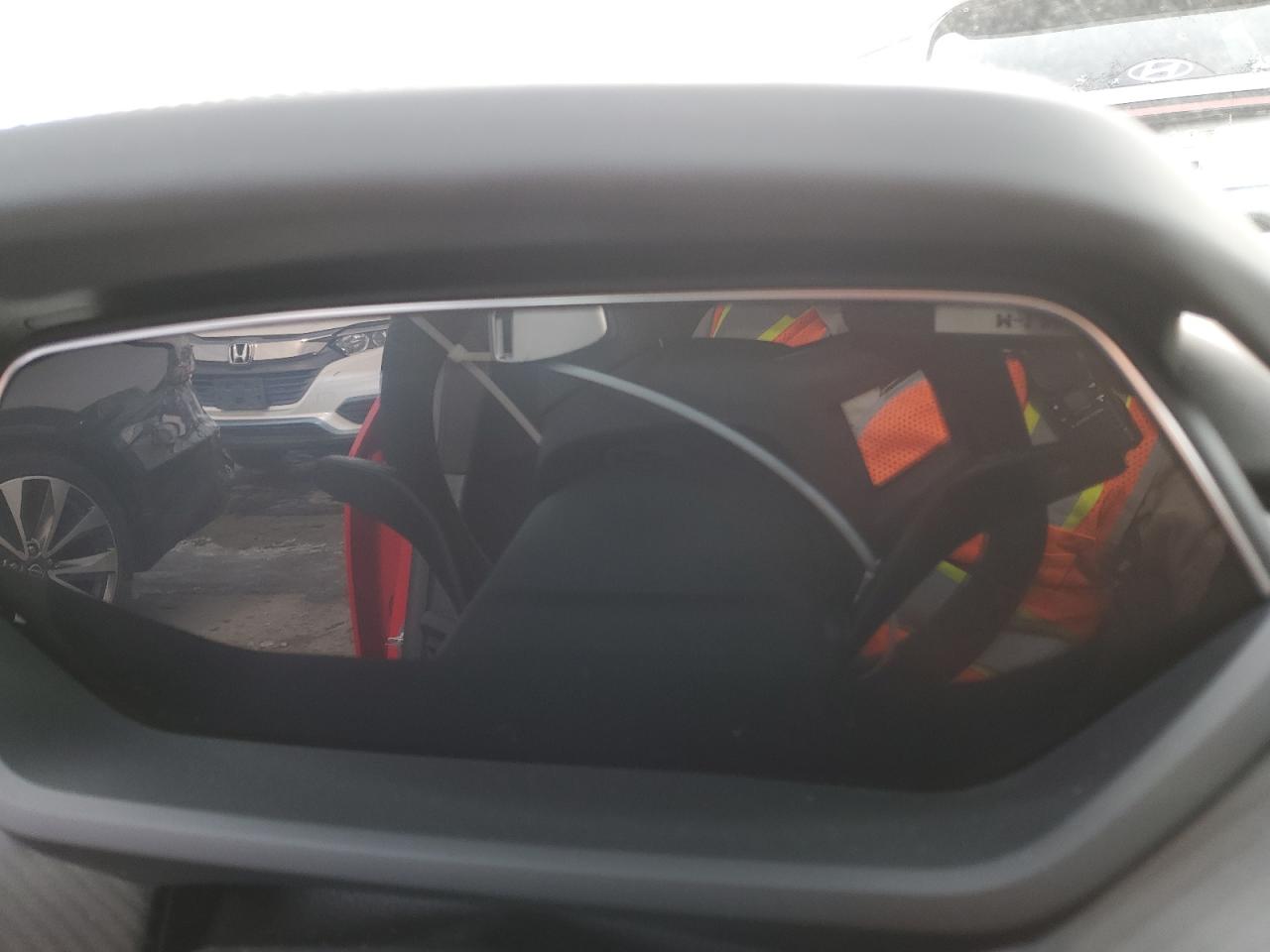 2024 AUDI RS E-TRON GT  VIN:WAUBHBFW5R7900550