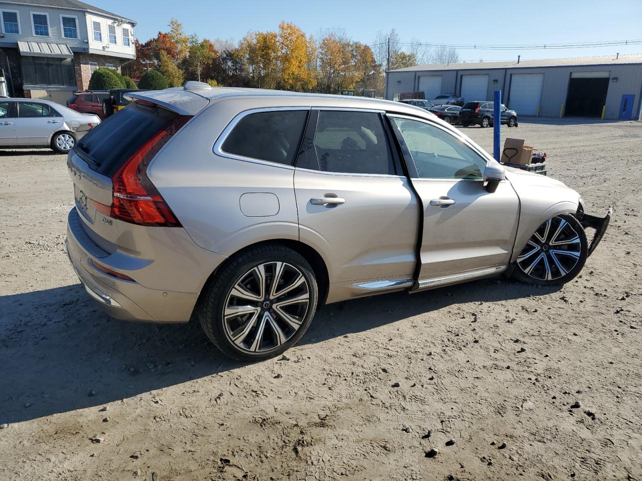 2023 VOLVO XC60 ULTIMATE VIN:YV4062RA5P1289741