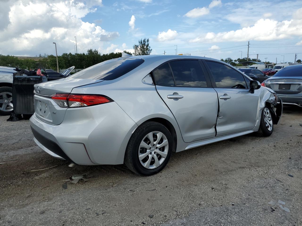 2022 TOYOTA COROLLA LE VIN:JTDEPMAE7N3020531