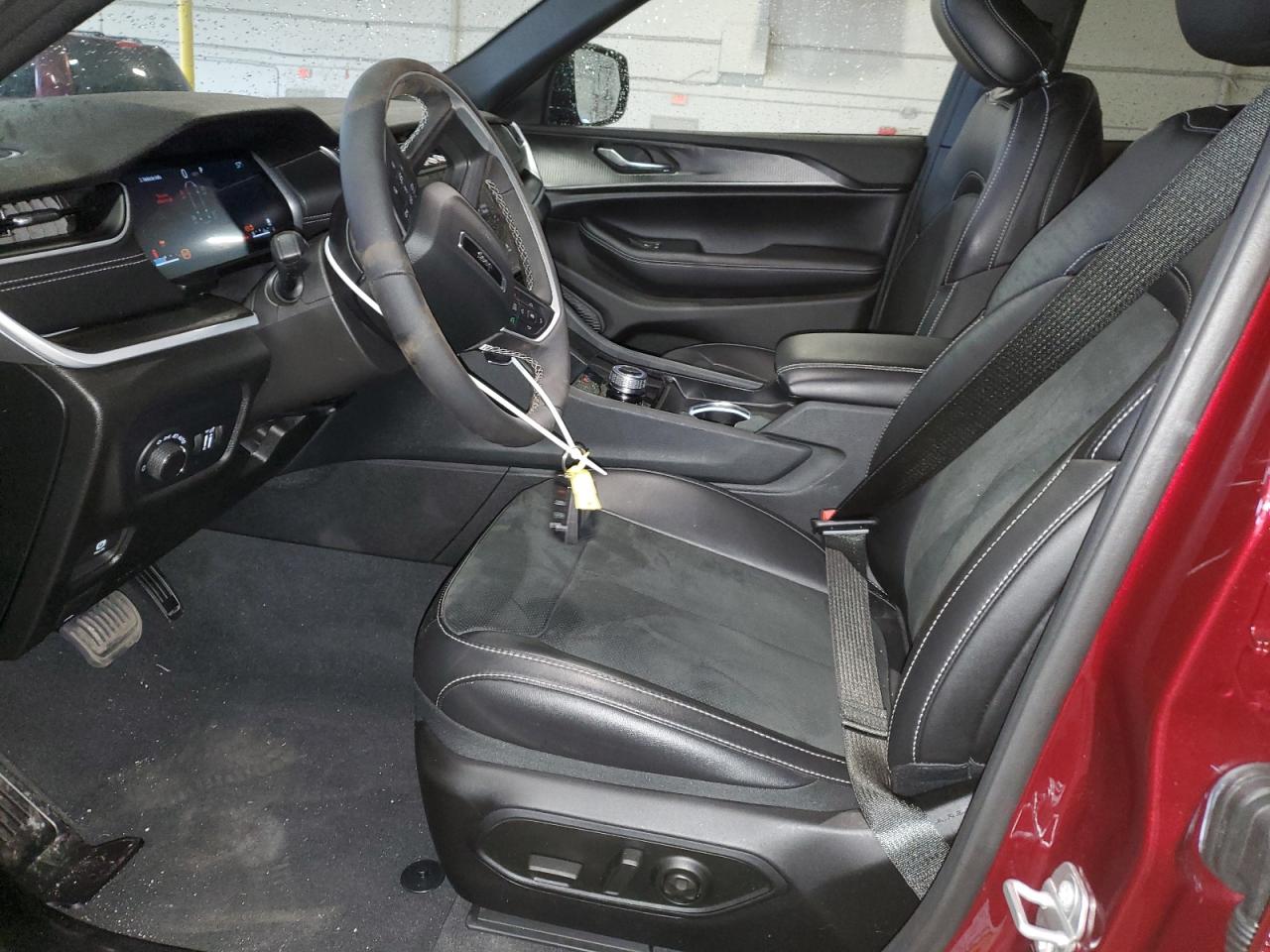 2024 JEEP GRAND CHEROKEE L LAREDO VIN:1C4RJKAG1R8624819