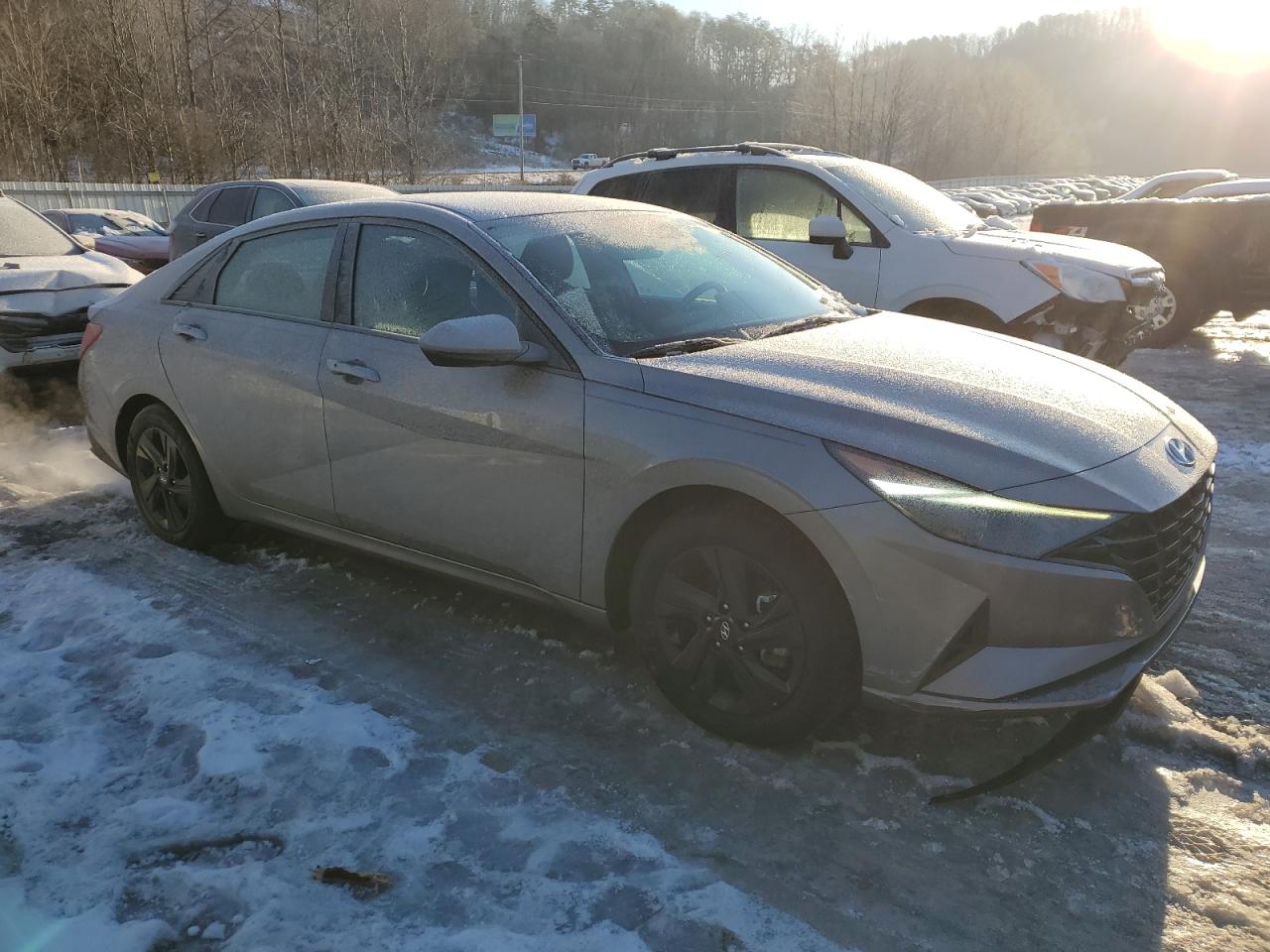 2022 HYUNDAI ELANTRA BLUE VIN:KMHLM4AJXNU023796