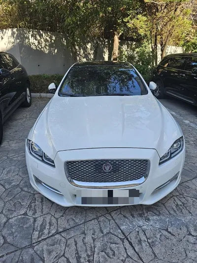 2018 Jaguar XJ SAJAA2292JNW16913 VIN:SAJAA2292JNW16913