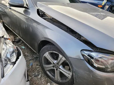 2017 Mercedes-Benz E 220 VIN: