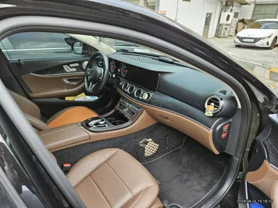 2019 Mercedes-Benz E 220 VIN: