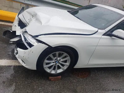 2016 BMW 320 WBA8C9103GK651597 VIN:WBA8C9103GK651597