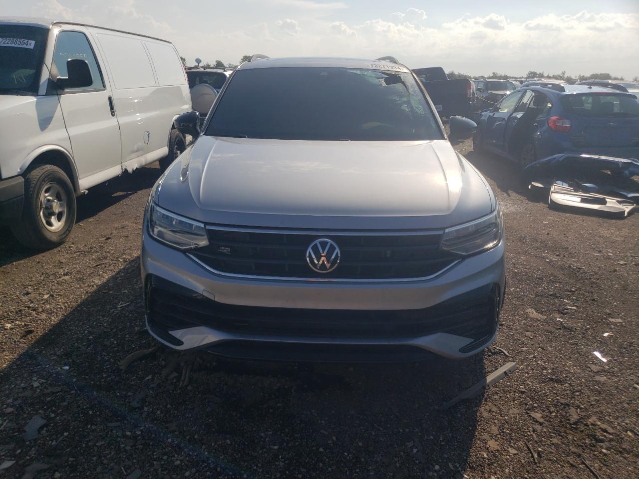 2022 VOLKSWAGEN TIGUAN SE R-LINE BLACK VIN:3VV8B7AX4NM030805