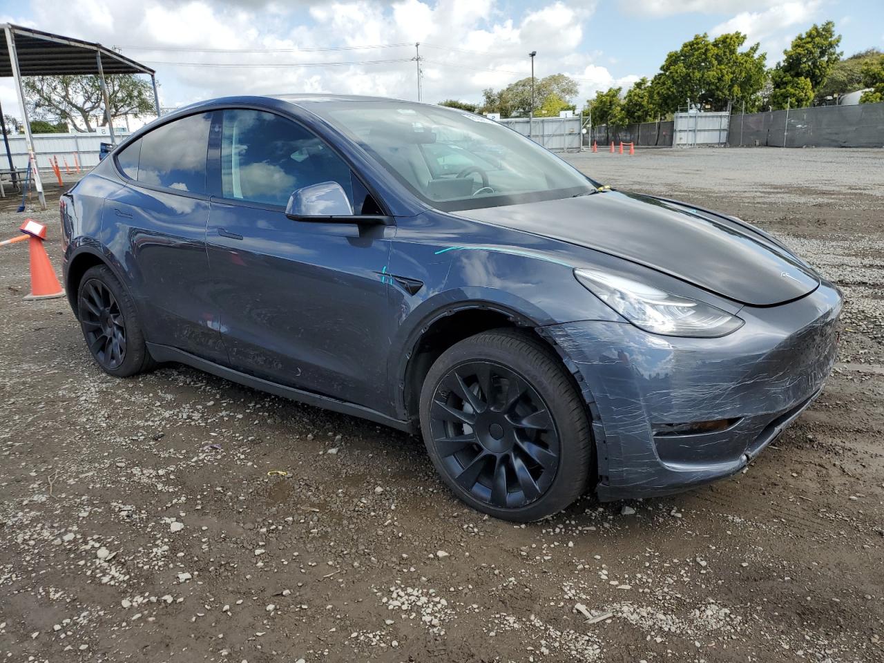 2023 TESLA MODEL Y  VIN:7SAYGDEE8PA045497