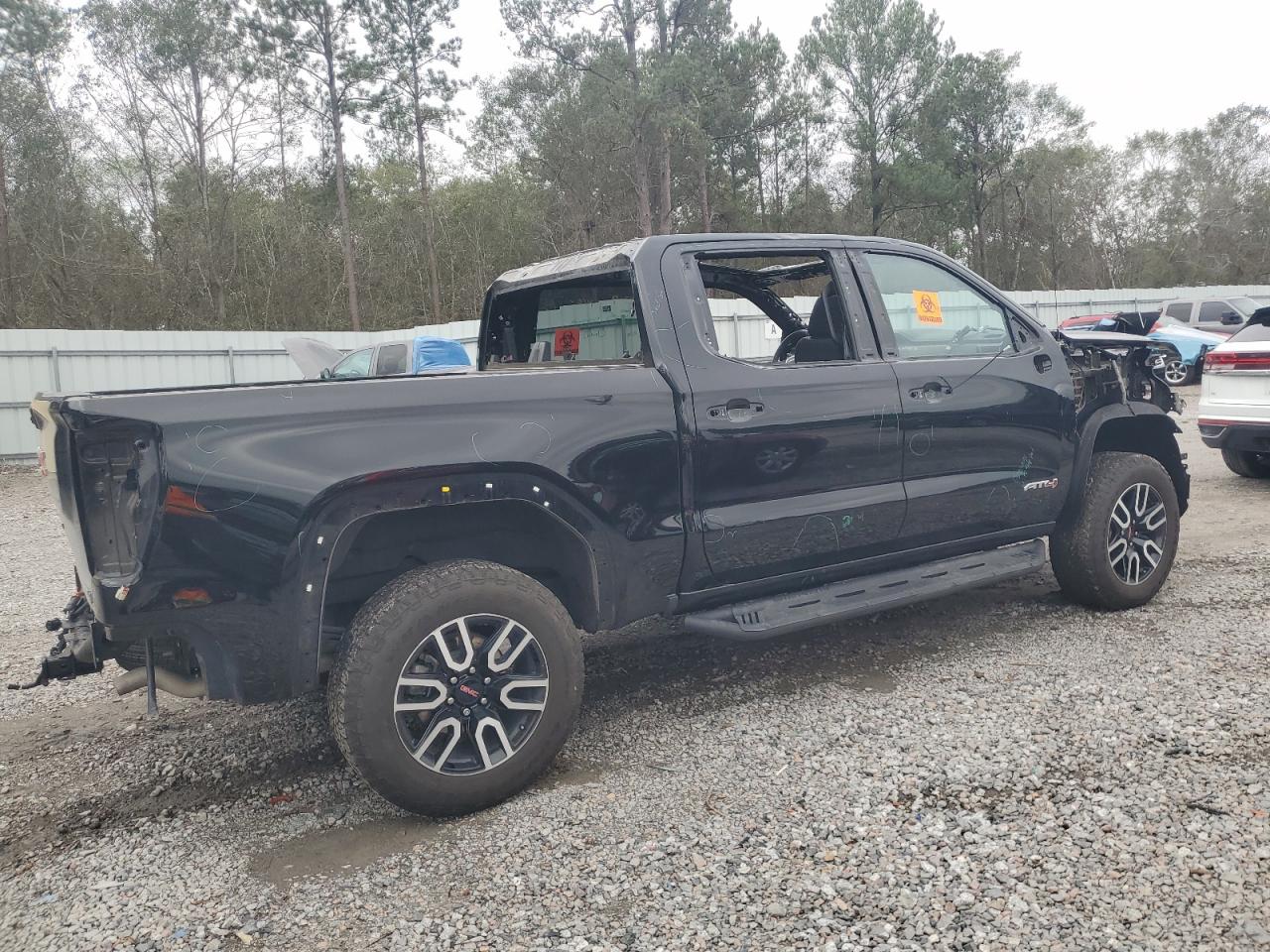 2023 GMC SIERRA K1500 AT4 VIN:1GTUUEE84PZ103977