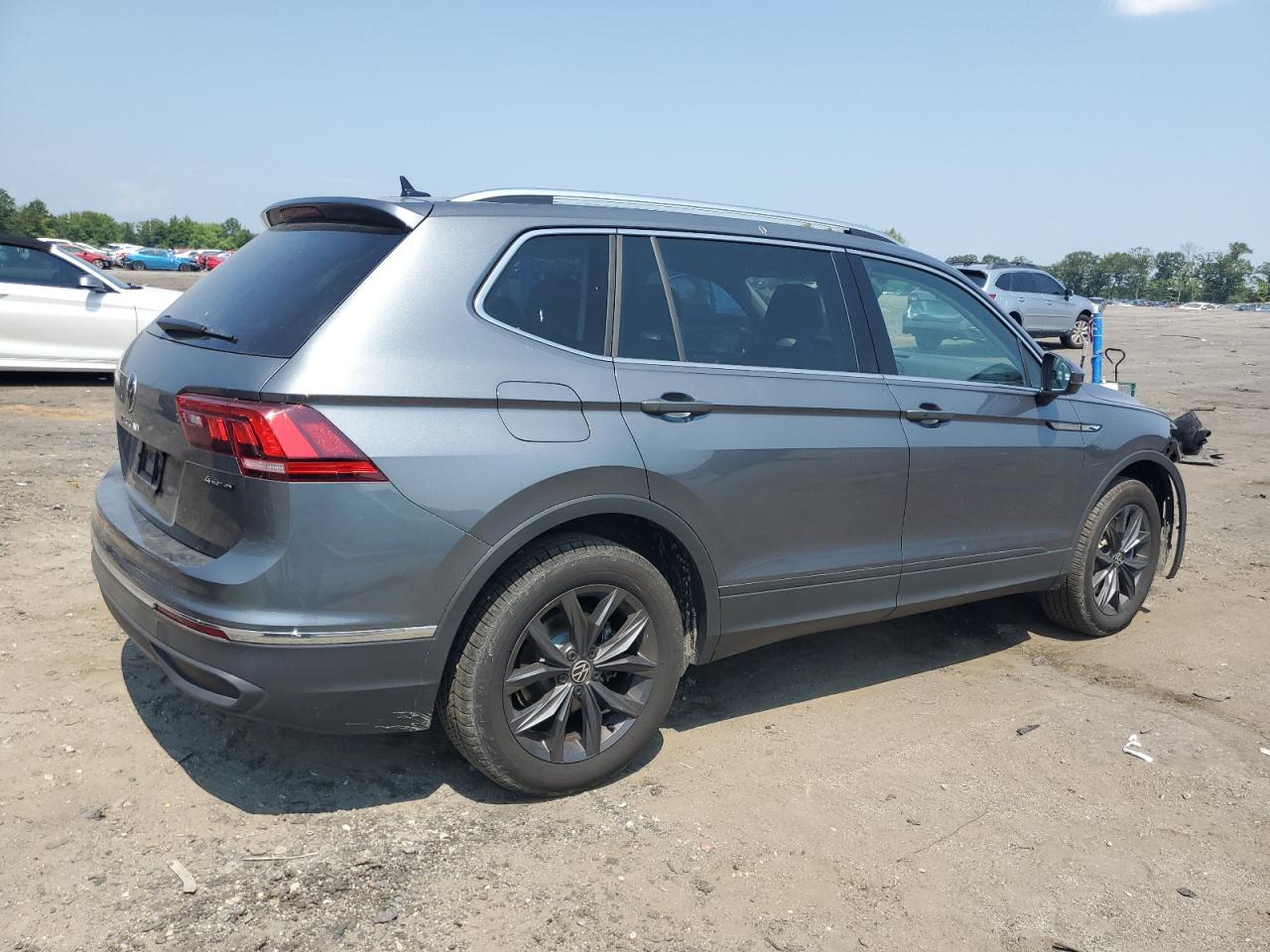 2024 VOLKSWAGEN TIGUAN SE VIN:3VVMB7AX5RM034012