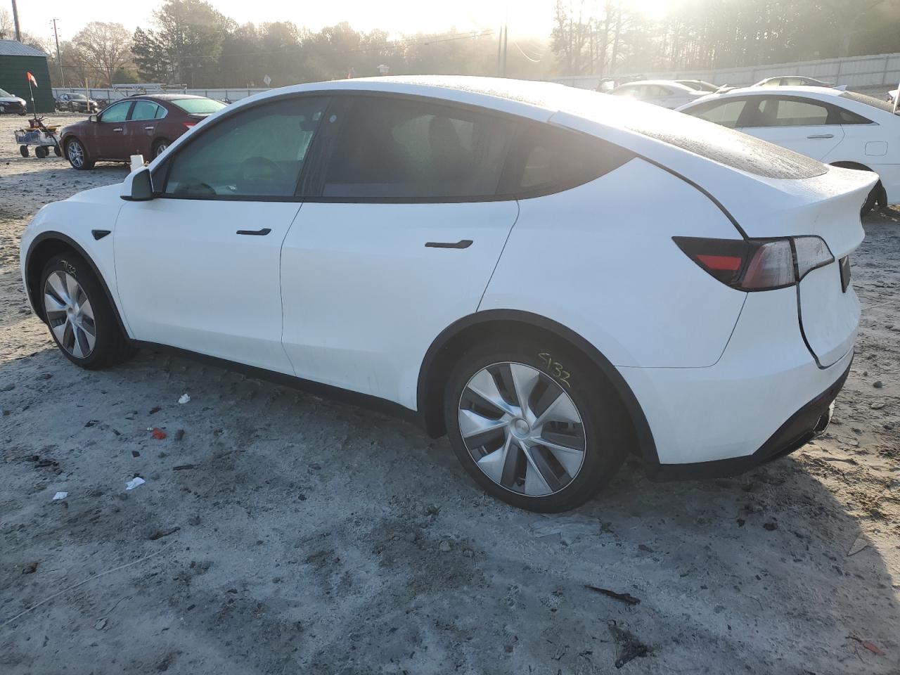 2023 TESLA MODEL Y  VIN:7SAYGDEEXPA118272