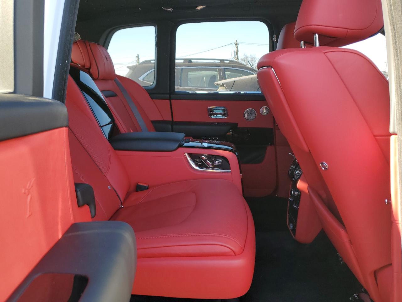 2023 ROLLS-ROYCE CULLINAN  VIN:SLATV4C05PU216440